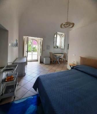 Hotel La Casa Delle Camelie Meta Esterno foto